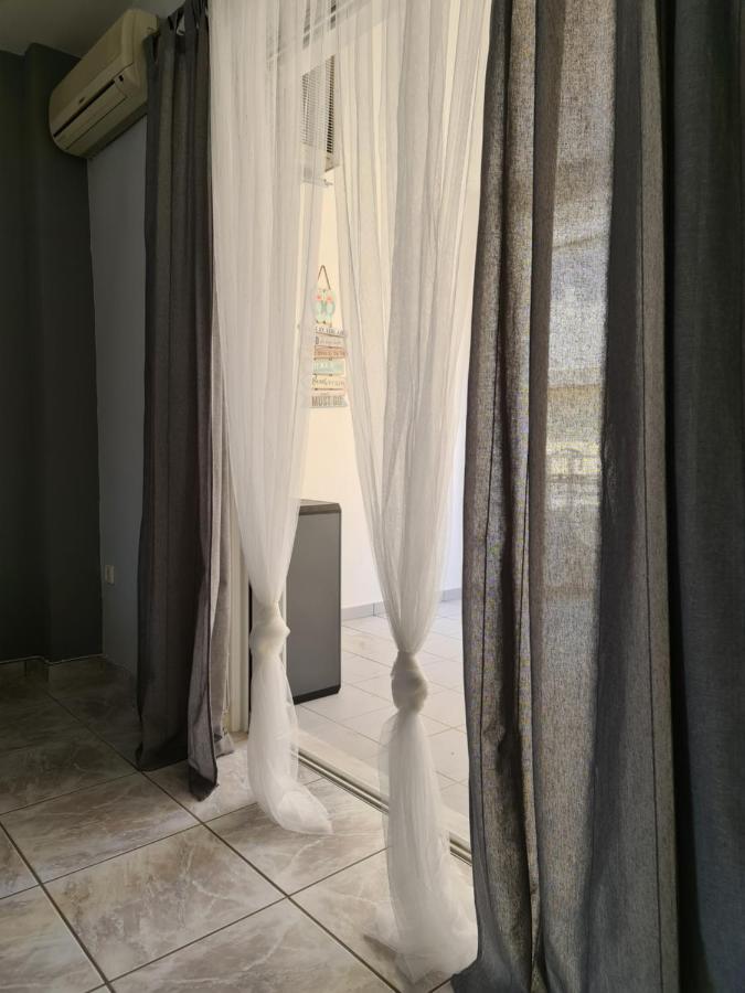 Seaside Apartment In Xilokastro - Selene By Booking Kottas Xylokastro Eksteriør billede